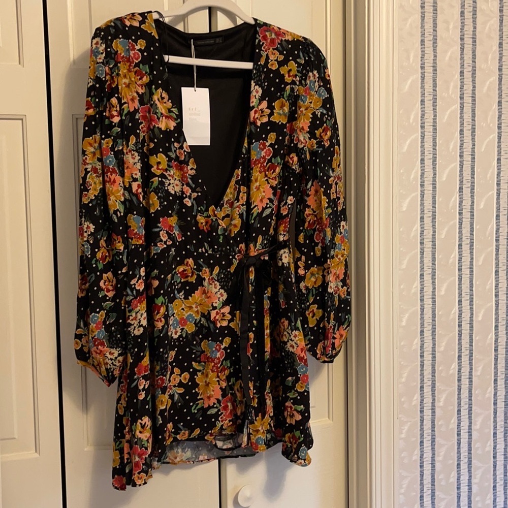 Zara trf Collection Black Bright floral Wrap Mini Dress romper Large NWT